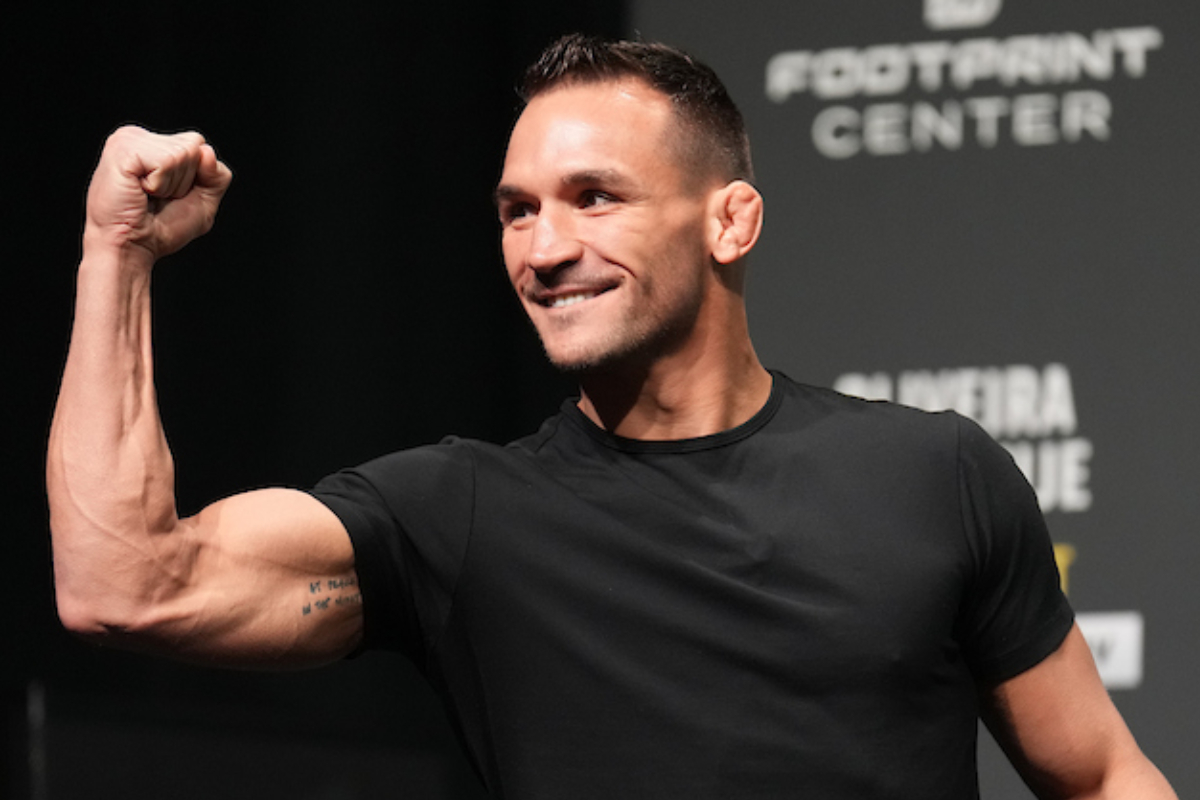 Michael Chandler na coletiva de imprensa do UFC 274.