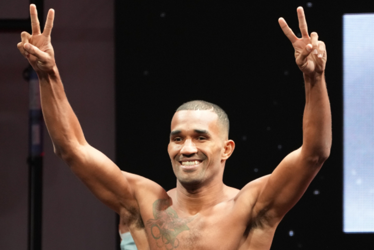 Esquiva Falcão mostra pessimismo em relação a Mike Tyson em luta contra Jake Paul