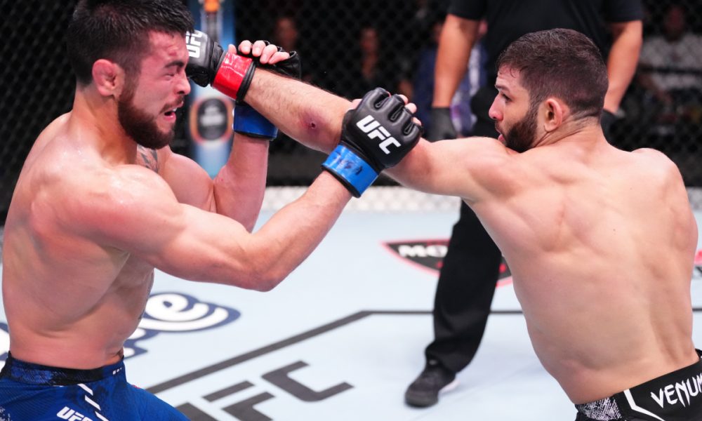 Thiago Moisés busca voltar ao top-15 dos leves do UFC