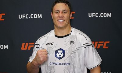 Jhonata Diniz estreou com vitória no UFC.