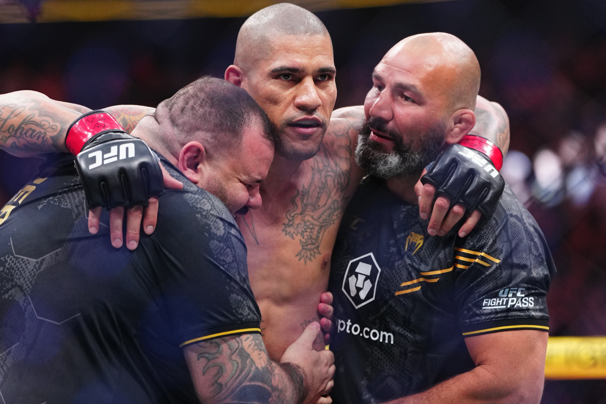 Alex Poatan é campeão dos meio-pesados do UFC