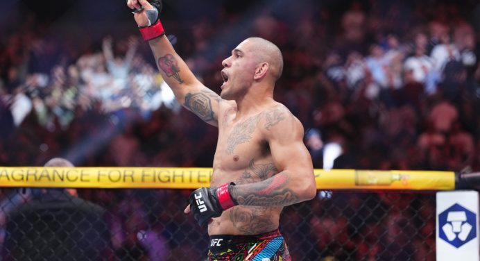 Funcionário do ano! Substituto de McGregor, Poatan ‘salva’ o UFC pela terceira vez seguida