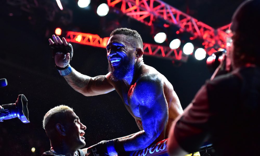 Joanderson Tubarão venceu Jack Shore no UFC Rio.