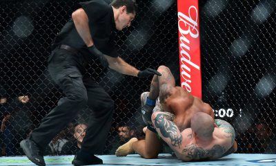 Vitor Petrino foi finalizado por Anthony Smith no UFC Rio.