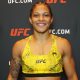 Gabriella Fernandes posa para foto após vencer no UFC Vegas 93