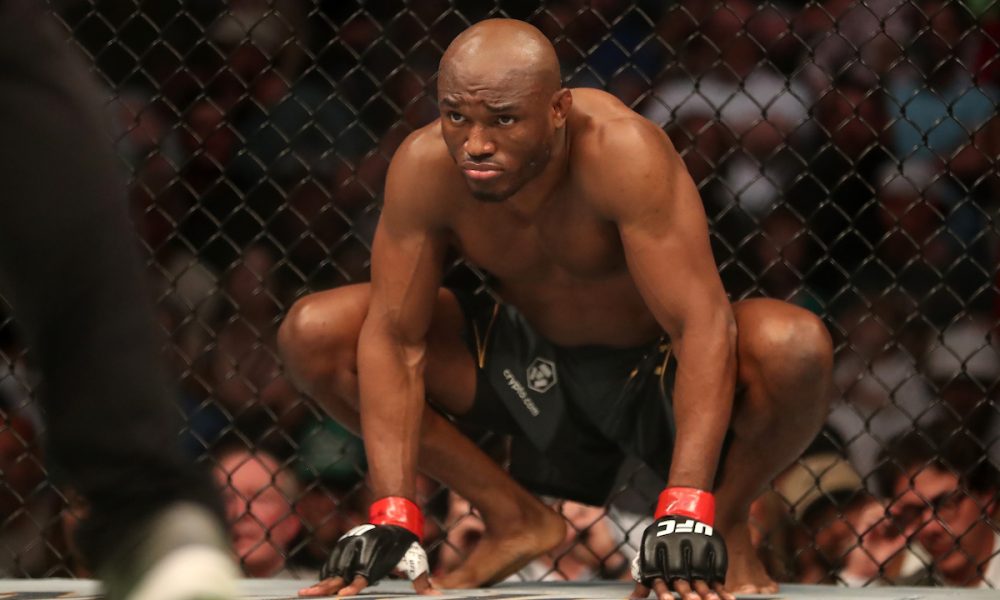 Kamaru Usman se prepara para lutar no UFC 278.