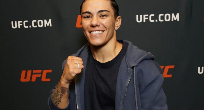 Entre altos e baixos, Jéssica Bate-Estaca mira reviravolta no UFC 319