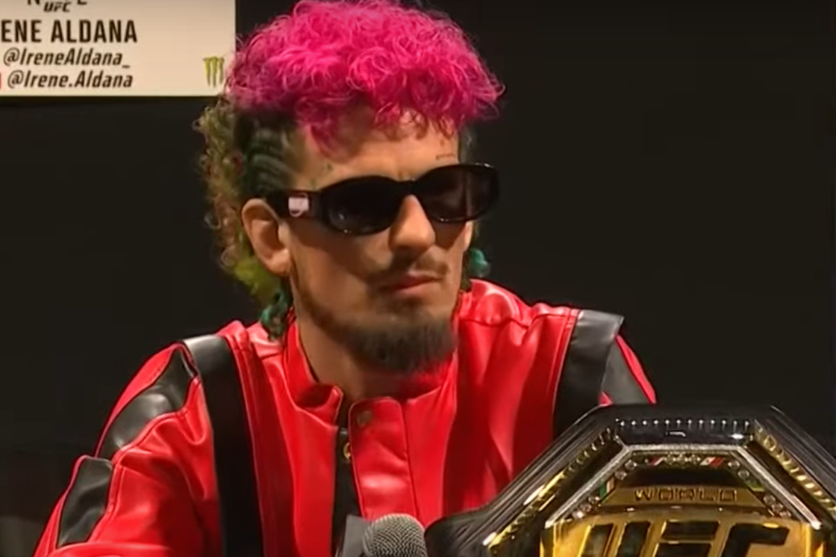 Sean O’Malley surge com jaqueta ‘roubada’ por Merab Dvalishvili na coletiva do Noche UFC