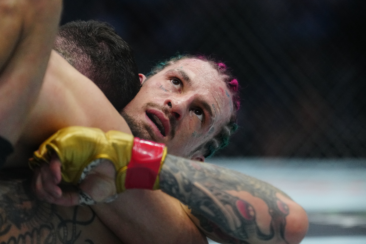 Sean O'Malley sofreu com as quedas de Merab durante o Noche UFC