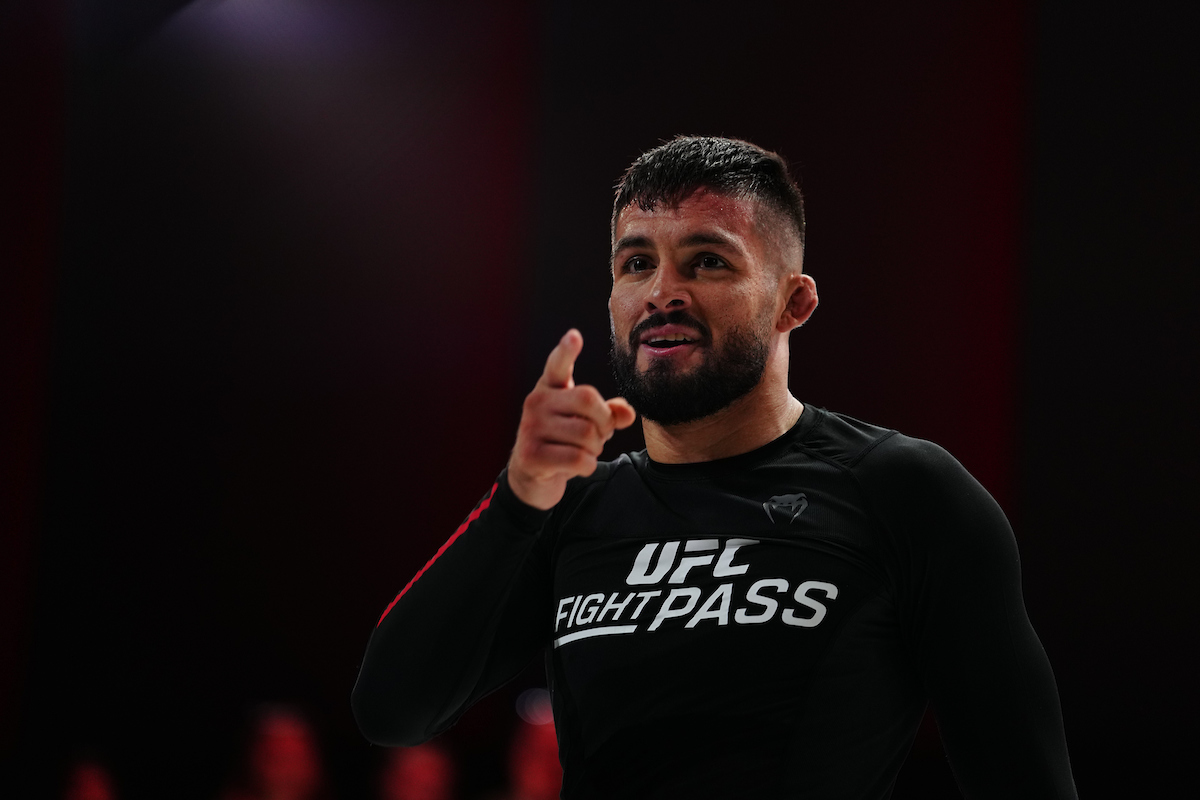 Após show no UFC Invitational 8, Renato Canuto revela inspiração no jiu-jitsu de Charles do Bronx