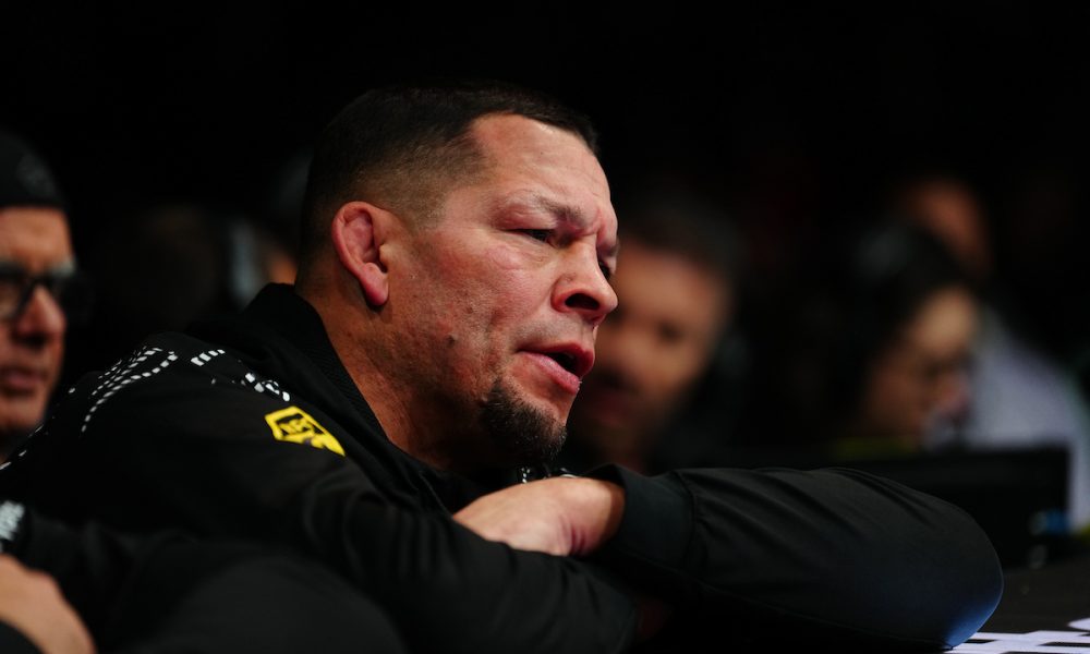 Nate Diaz no corner de Kron Gracie no UFC 310