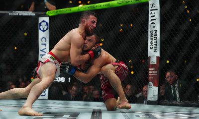 Merab Dvalishvili e Umar Nurmagomedov tentam buscar a queda ao mesmo tempo