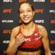 Jacqueline Cavalcanti posa para foto após vencer sua luta no UFC Vegas 102