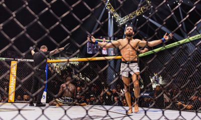 Nassourdine Imavov comemora a vitória sobre Israel Adesanya no UFC Arábia Saudita