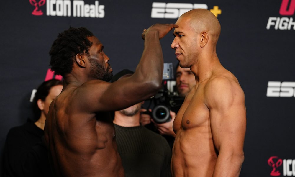 Gregory Robocop (à direita) encara Jared Cannonier na luta principal do UFC Vegas 102