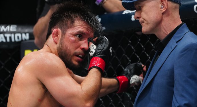 UFC Seattle: Chinês vence Henry Cejudo na luta principal após desferir dedada no olho; entenda