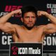 Henry Cejudo passa pela balança no UFC Seattle