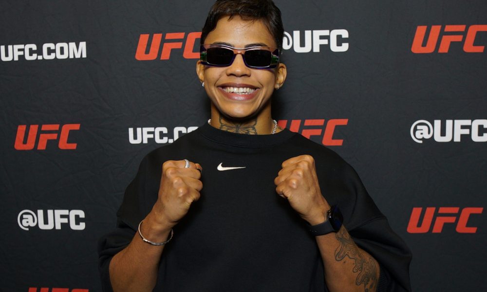 Iasmin Lucindo encara Amanda Lemos no UFC 313