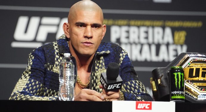 Alex Poatan admite que mentiu sobre ter sido hackeado após desabafo polêmico