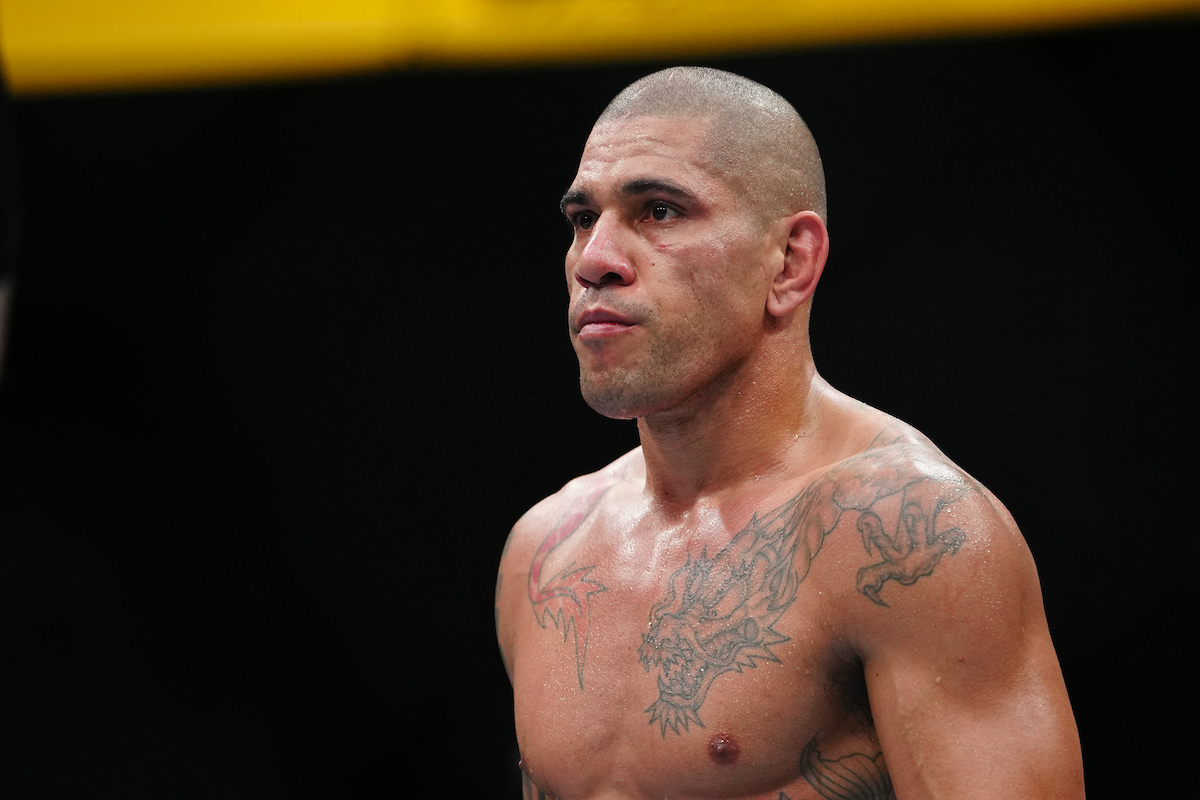 Alex Poatan durante luta contra Ankalaev no UFC 313