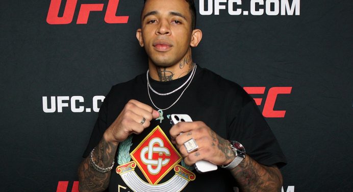 Saiba como assistir o UFC 319, card com cinco atletas do Esquadrão Brasileiro