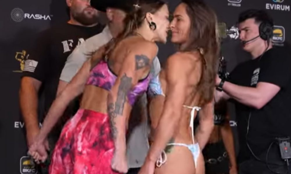 Agapova e Jessica Eye fazem encarada polêmica