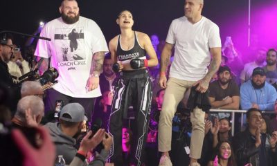 Aline Pereira (no centro) é irmã mais nova de Alex Poatan