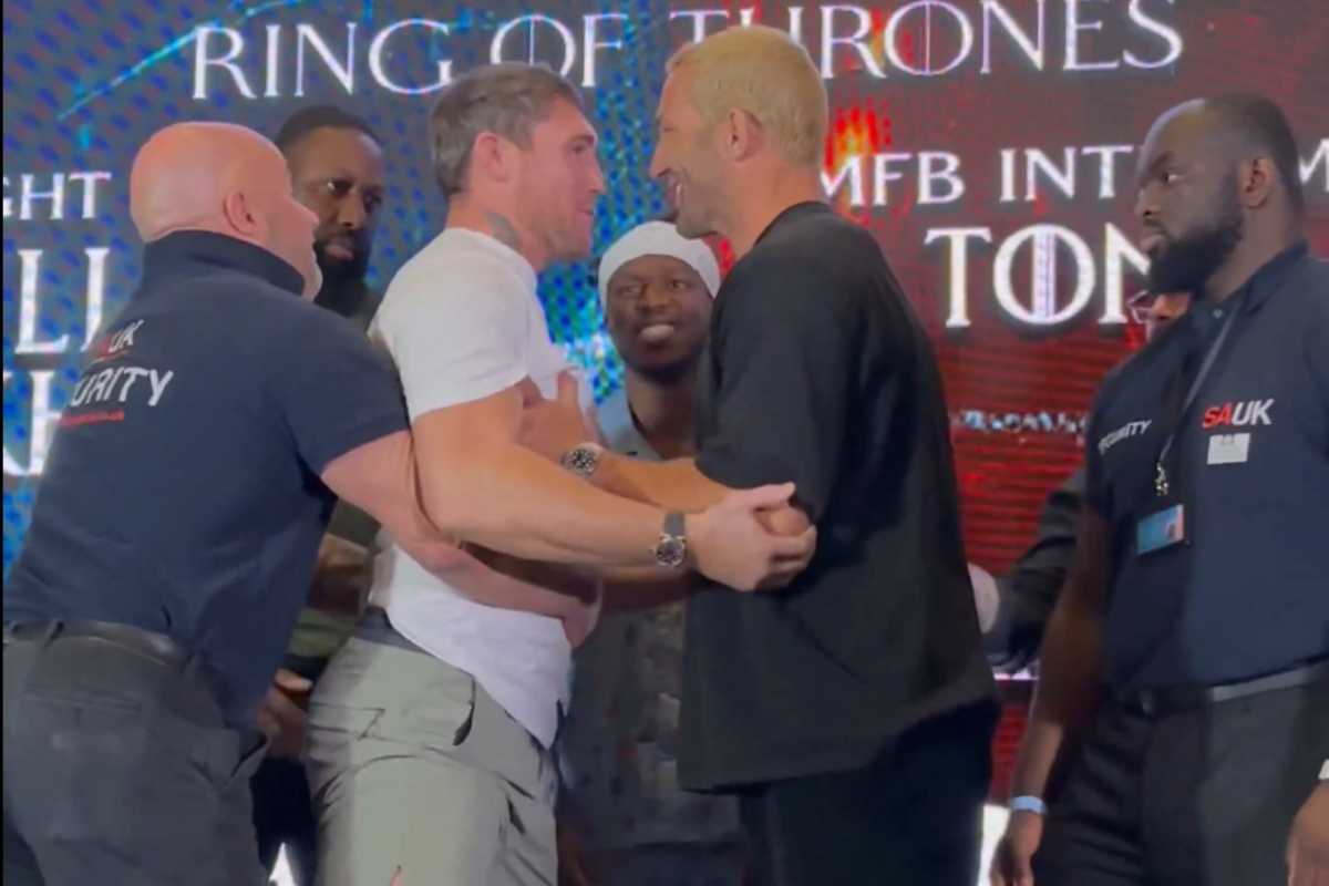 Darren Till e Luke Rockhold trocando empurrões em encarada