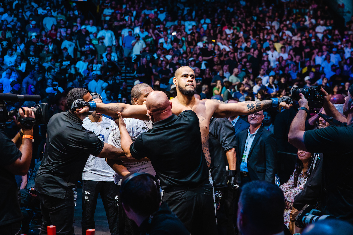 Tallison Xicão perdeu a invencibilidade no MMA