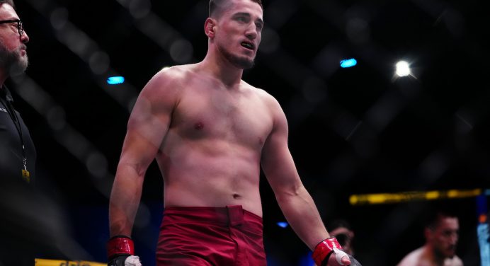 Recém-contratado, atleta russo é escalado para bater recorde histórico no UFC