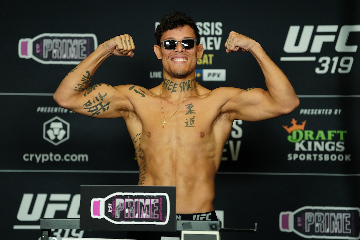 Caio Borralho está invicto no octógono do UFC