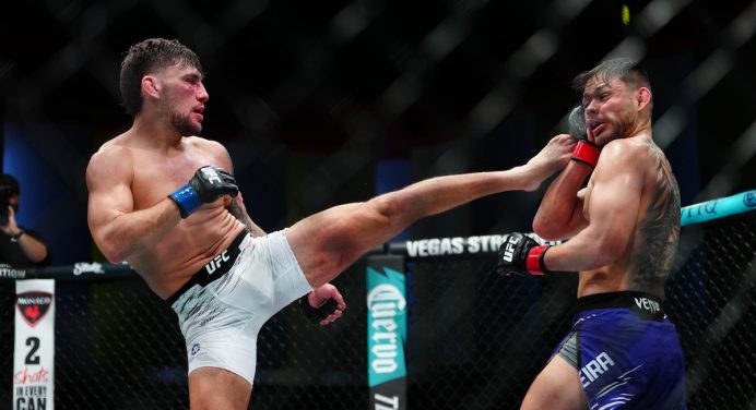 Brasil vs Argentina! Elves Brener faz guerra, mas perde clássico sul-americano no UFC Vegas 108