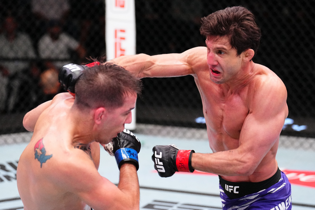 UFC Vegas 110: Com Charles do Bronx no corner, Allan Puro Osso finaliza Cody Durden