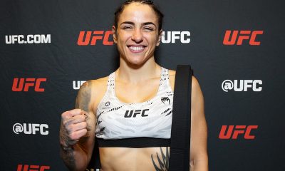 Norma Dumont posando para foto após vitória no UFC Vegas 110