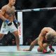 Pantoja sofre grave lesão no braço durante queda no UFC 323