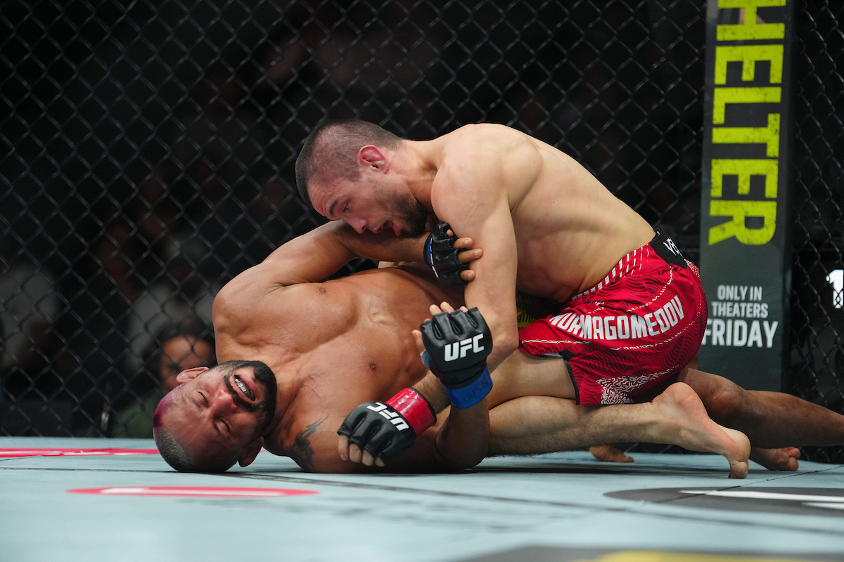 Rival debocha de Deiveson Figueiredo após vitória no UFC 324: “Mais fácil que os treinos”