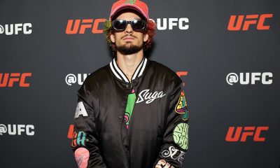 De boné e óculos escuros, Sean O'Malley posa para foto no media day do UFC 324