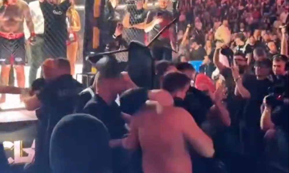 Pavol Vasko precisou fugir da ira da torcida após morder a orelha de Vaclav Mikulasek no Clash MMA