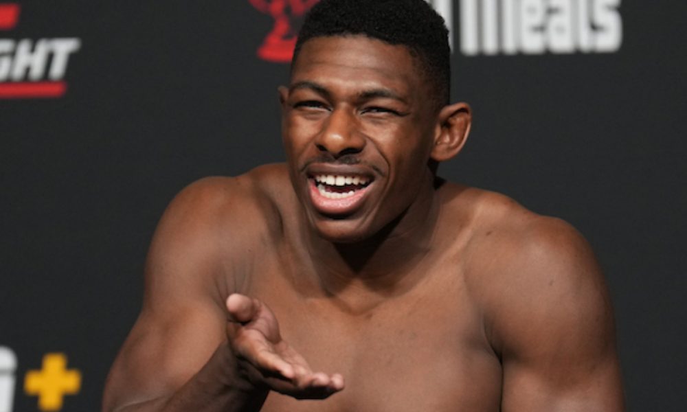 Joaquin Buckley na pesagem do UFC Vegas 48