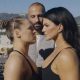 Ronda Rousey e Gina Carano se encarando em vídeo promocional