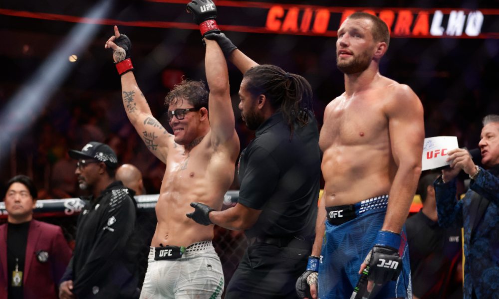 Caio Borralho celebra vitória dobre 'RDR' no UFC 326