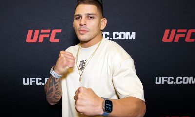 Brunno Hulk Ferreira posando para foto no Media Day do UFC 326