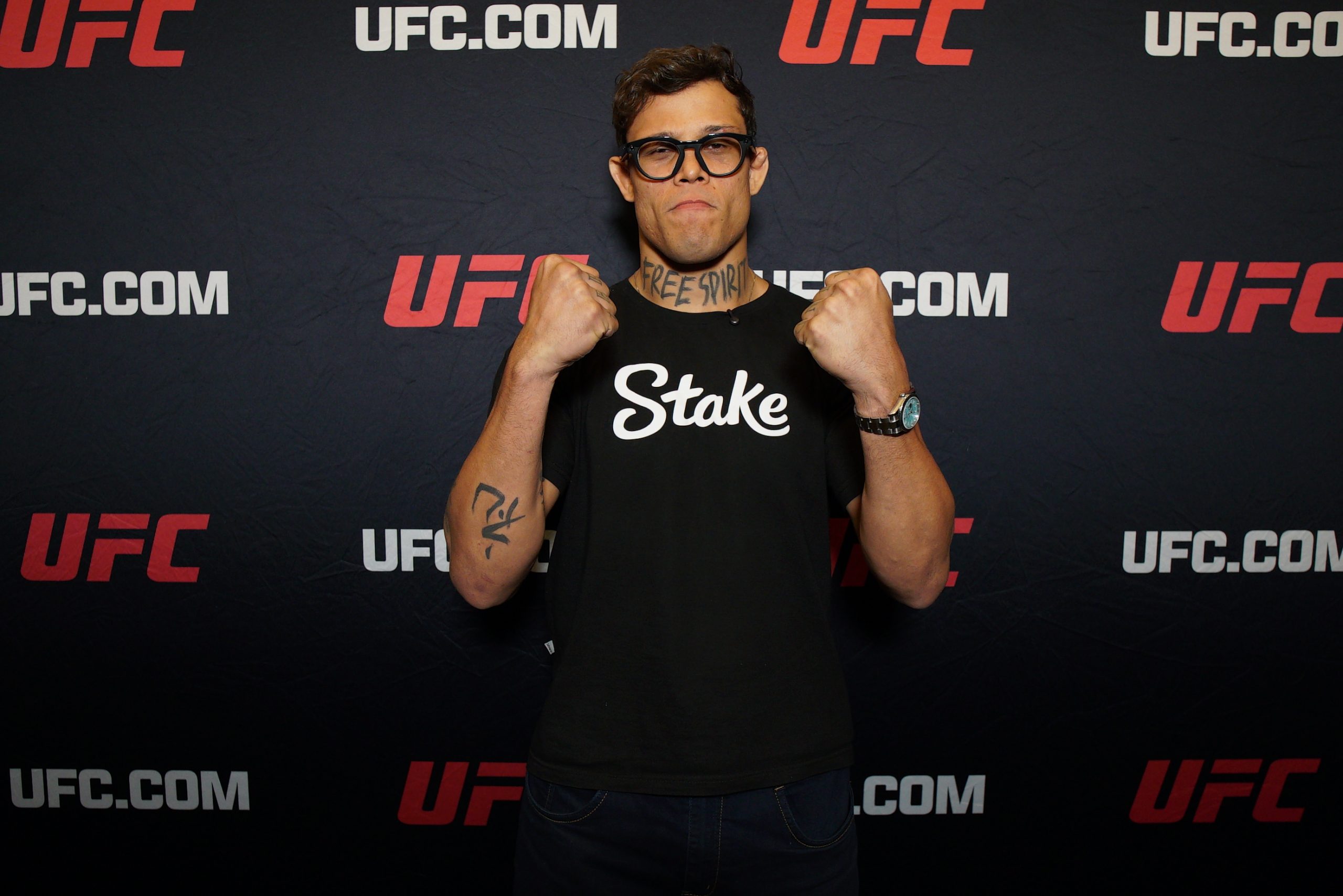 Caio Borralho promete nocaute contra Renier de Ridder no UFC 326: “Show inteligente”