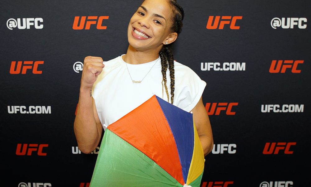 Dione Barbosa encara Melissa Gatto no UFC Vegas 115