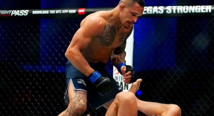 Brutal! Márcio Ticotô aplica nocaute relâmpago e estreia com o pé direito no UFC