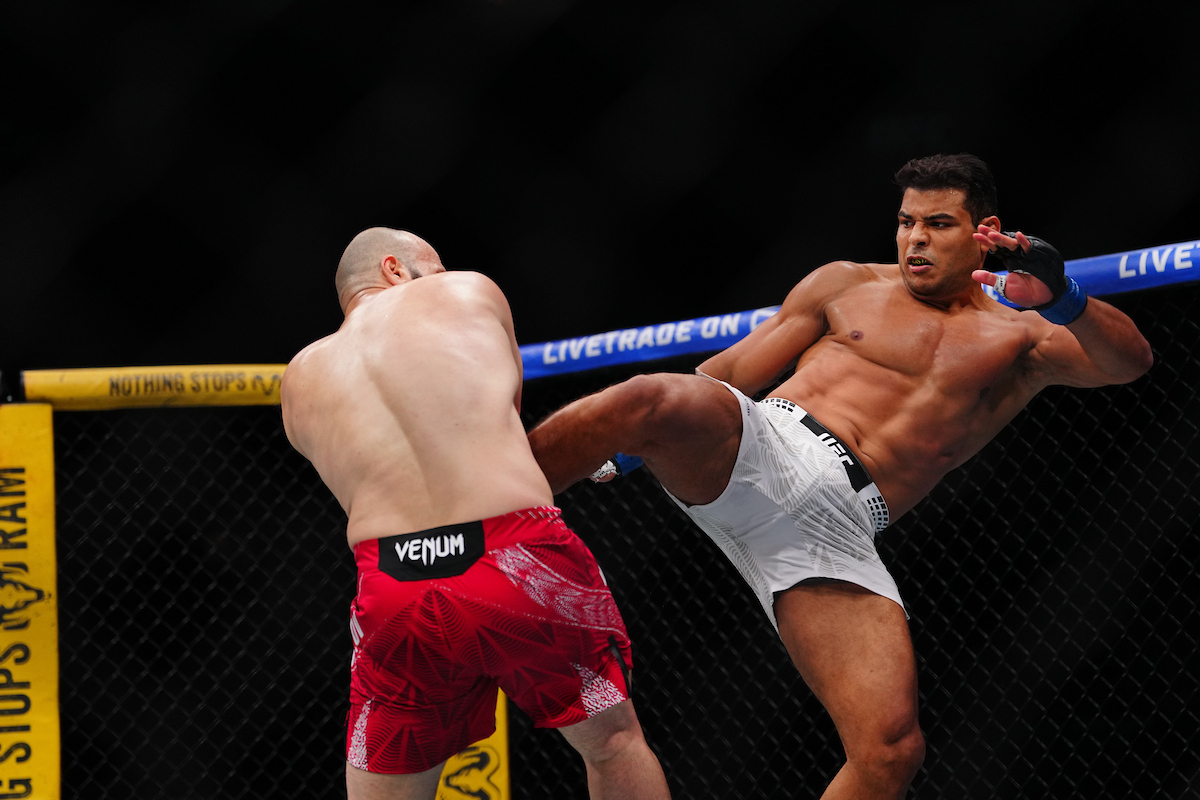 Paulo Borrachinha estreia no ranking meio-pesado após vitória no UFC 327